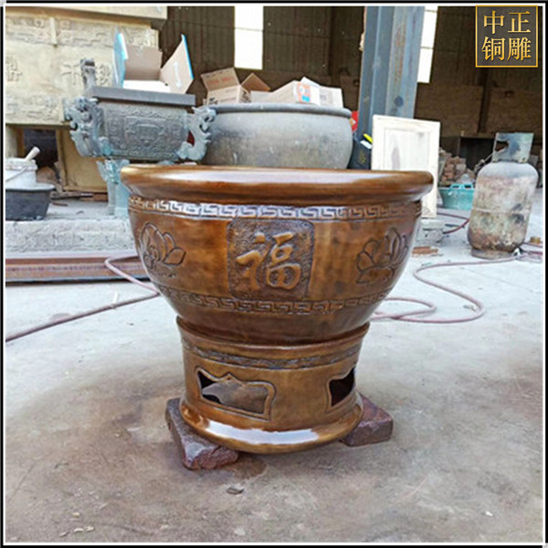 獅子祥云銅缸.jpg
