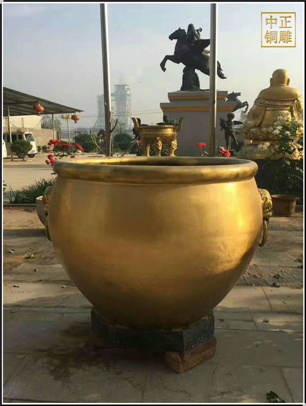 1622085558155760.jpg 故宮銅缸價格.jpg