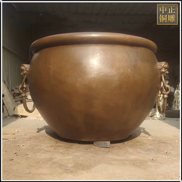 定制院內銅水缸.jpg