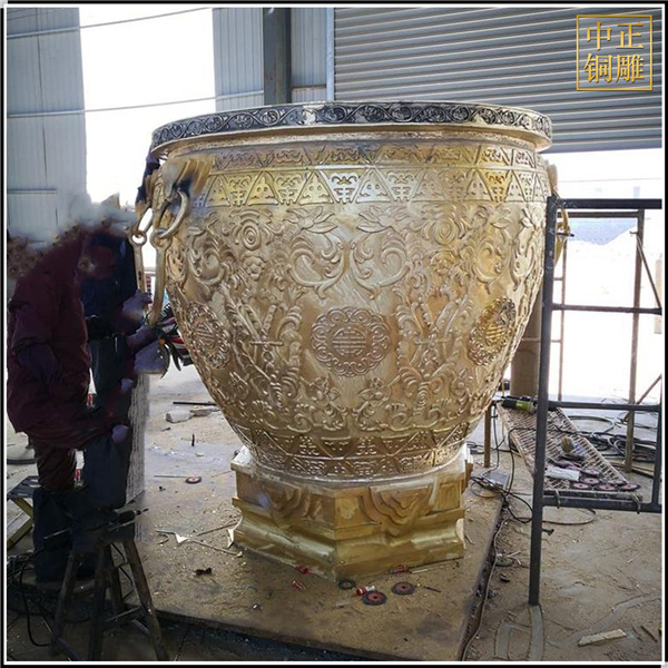 鎏金大銅缸鑄造.jpg
