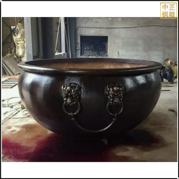 1712716975204343.jpg 景區大號鑄銅大缸.jpg